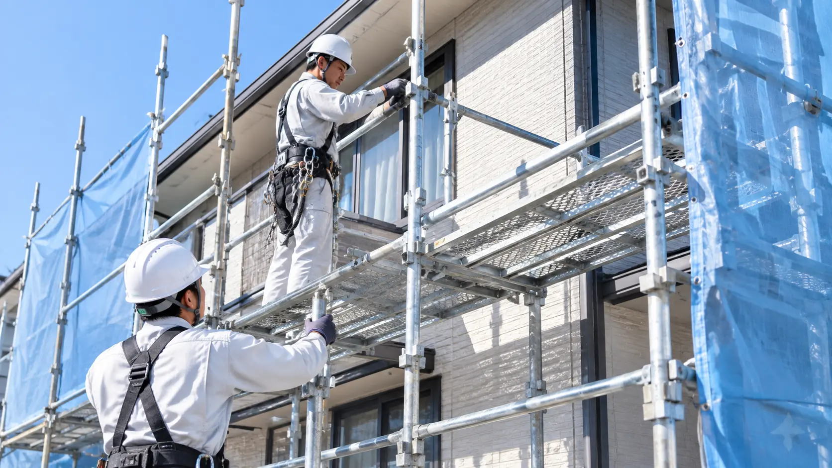 外壁塗装工事の足場設置